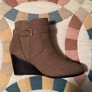Market & Spruce Brown Ankle Boots